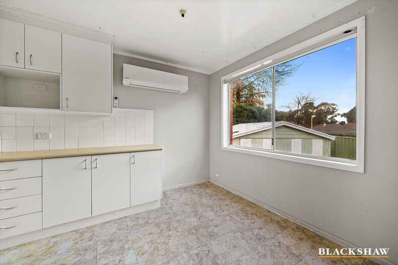 4 Bennelong Crescent Macquarie 4 Bennelong Crescent Macquarie