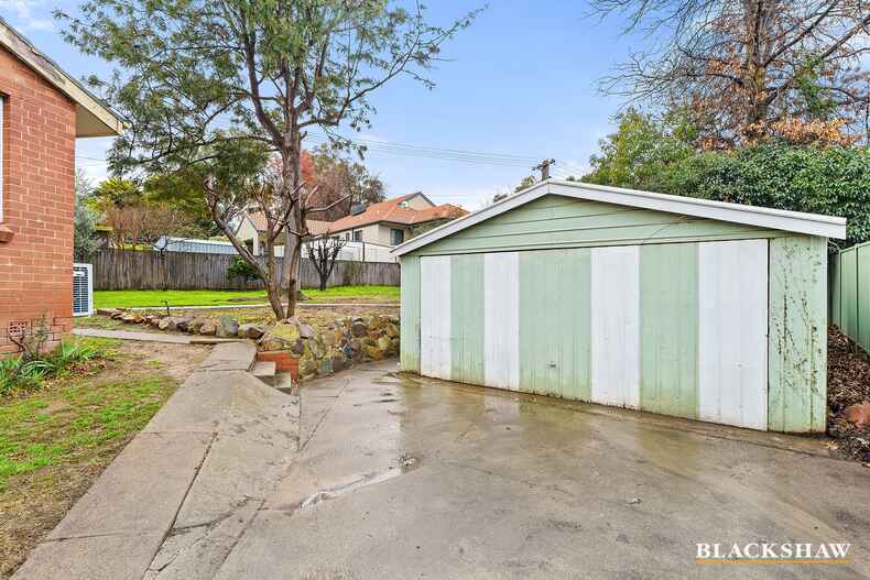 4 Bennelong Crescent Macquarie 4 Bennelong Crescent Macquarie