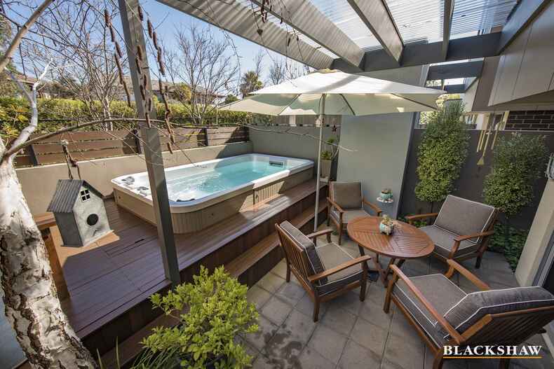 83 Croton Street Rivett 83 Croton Street Rivett