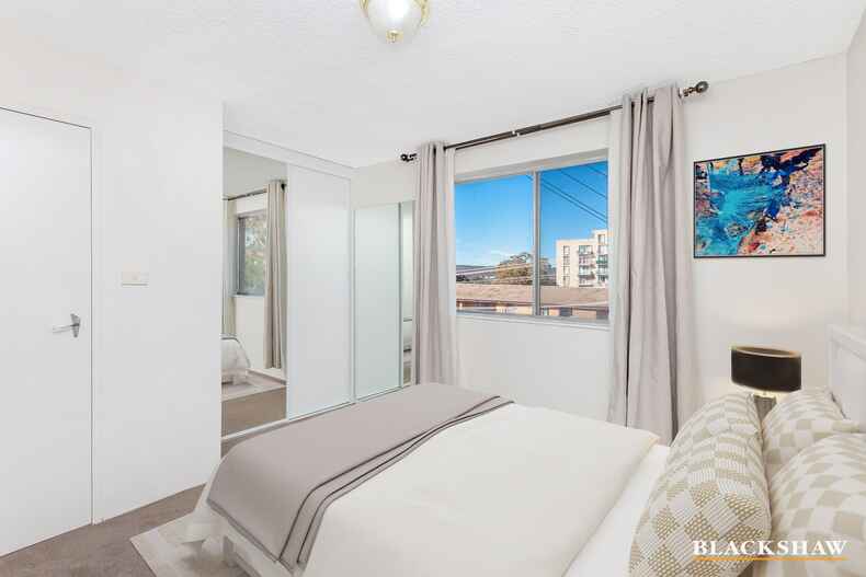 2/9 Crest Road Queanbeyan 2/9 Crest Road Queanbeyan