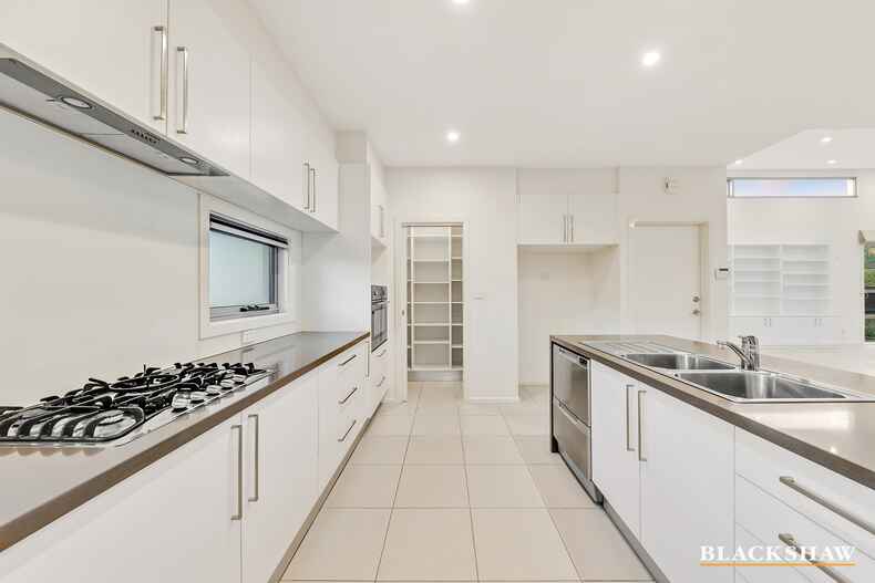 6 Gilmore Crescent Garran 6 Gilmore Crescent Garran