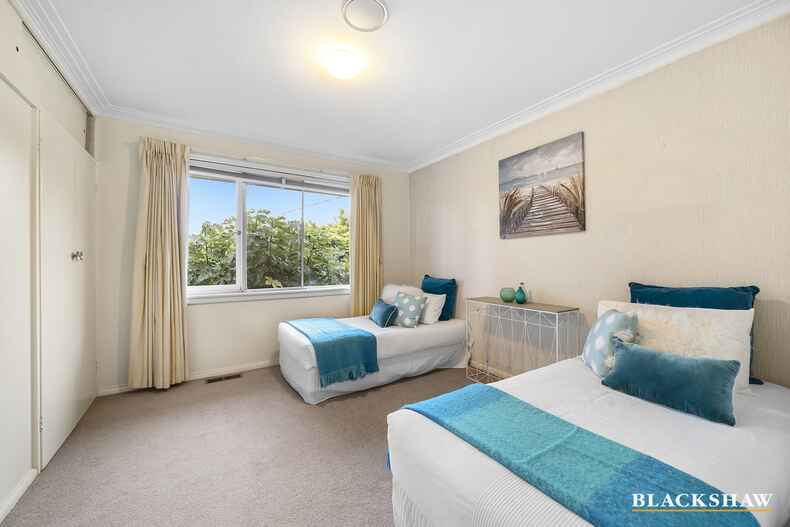 9 Daly Street Deakin