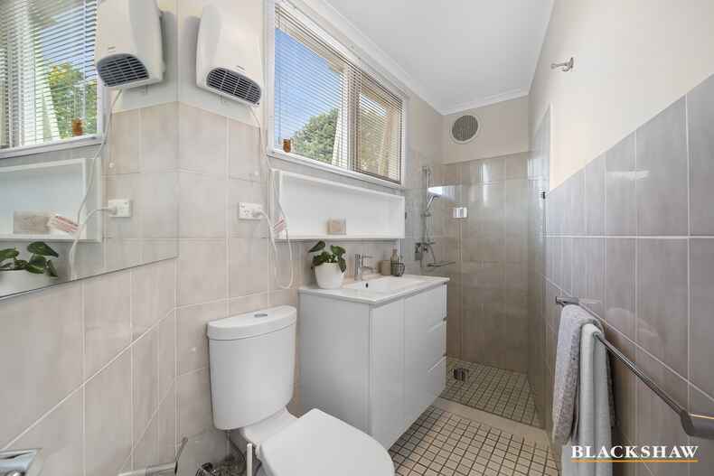 9 Daly Street Deakin