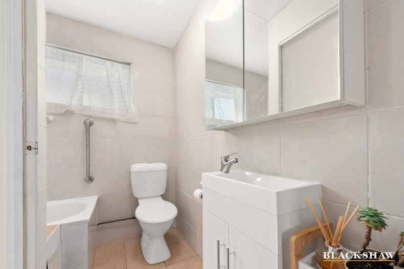 3/82-84 Tharwa Road Queanbeyan