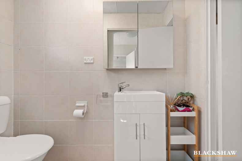 3/82-84 Tharwa Road Queanbeyan