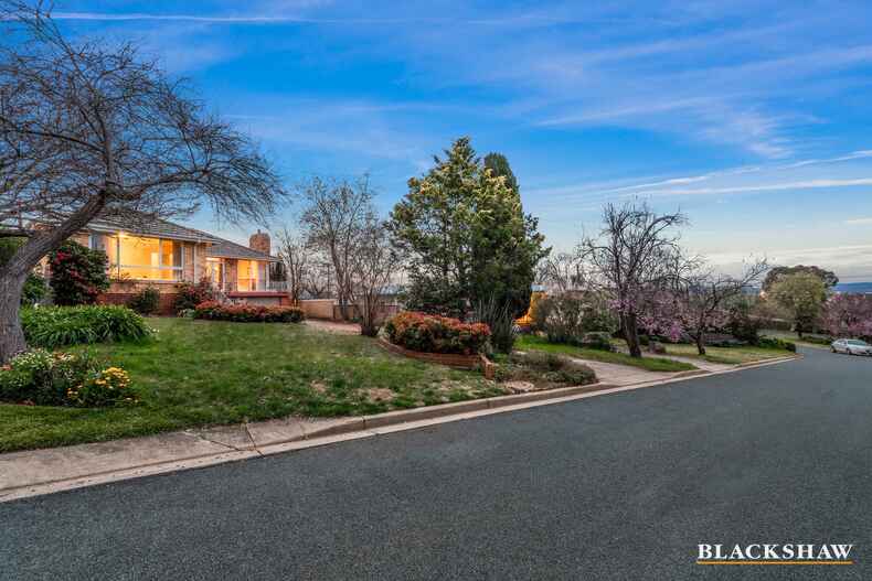 6 Mosman Place Narrabundah