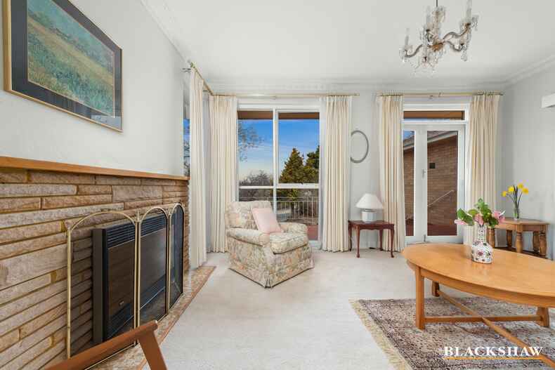 6 Mosman Place Narrabundah