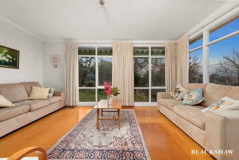 6 Mosman Place Narrabundah