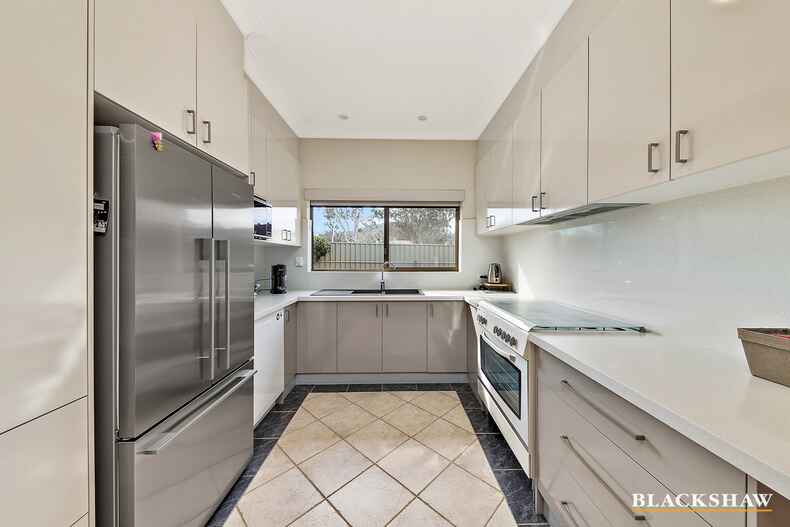 72 Vanzetti Crescent Kambah 72 Vanzetti Crescent Kambah