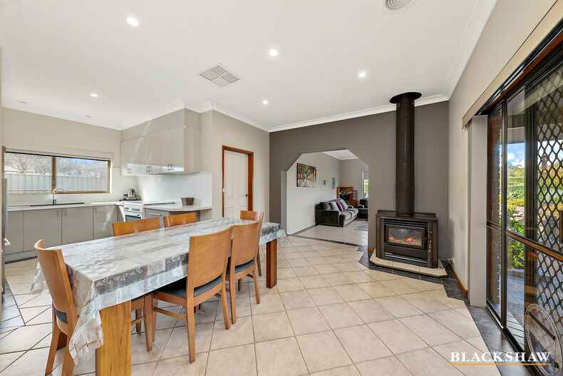 72 Vanzetti Crescent Kambah 72 Vanzetti Crescent Kambah