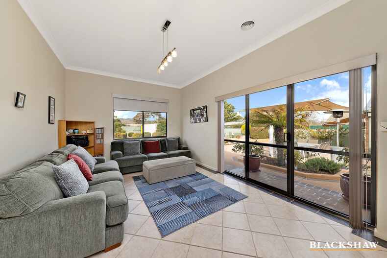 72 Vanzetti Crescent Kambah 72 Vanzetti Crescent Kambah