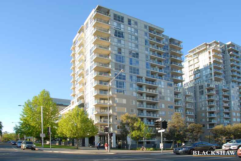 62/3 London Circuit City 62/3 London Circuit City