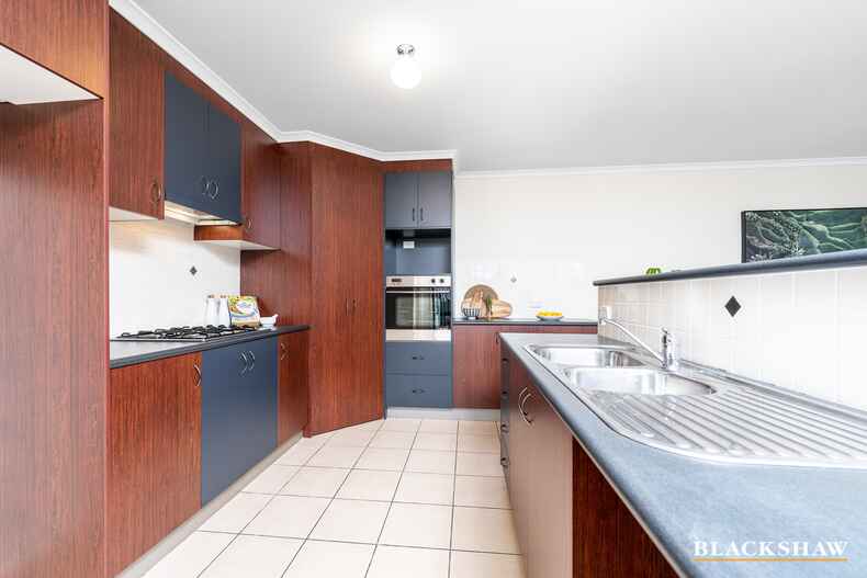 169 Anthony Rolfe Avenue Gungahlin 169 Anthony Rolfe Avenue Gungahlin