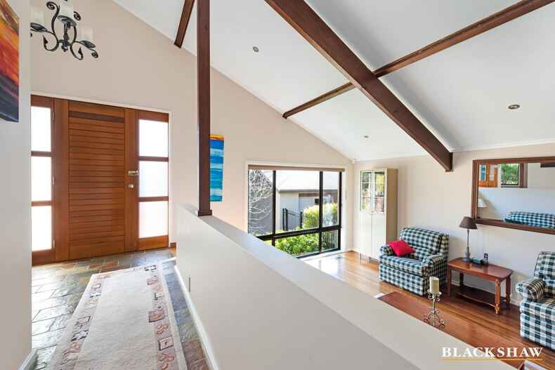 75 Shackleton Circuit Mawson