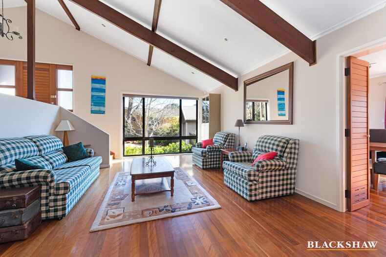 75 Shackleton Circuit Mawson