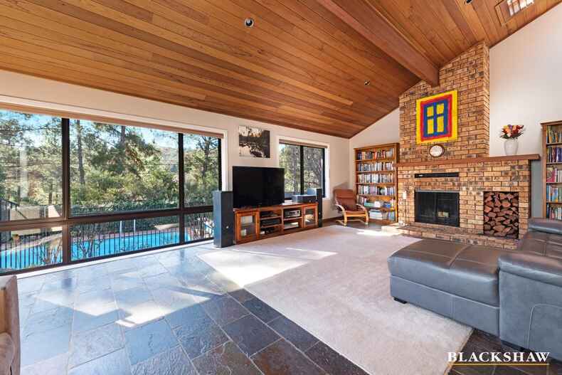 75 Shackleton Circuit Mawson