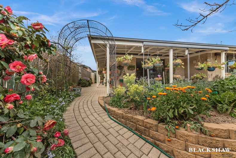 9 Bryan Hudson Street Macgregor 9 Bryan Hudson Street Macgregor