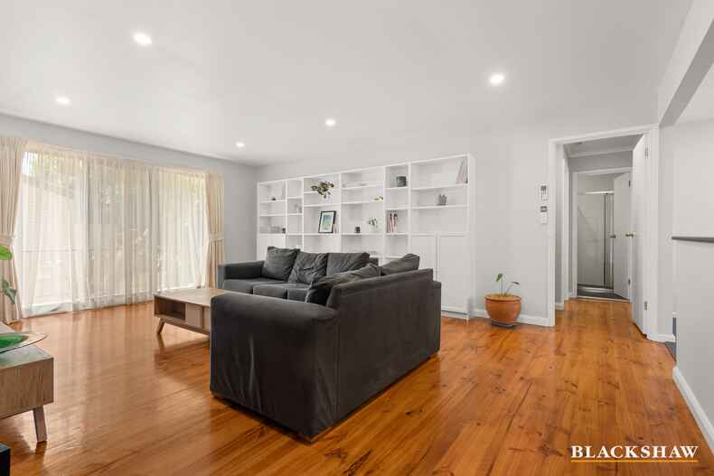 11 Mcgowen Close Spence