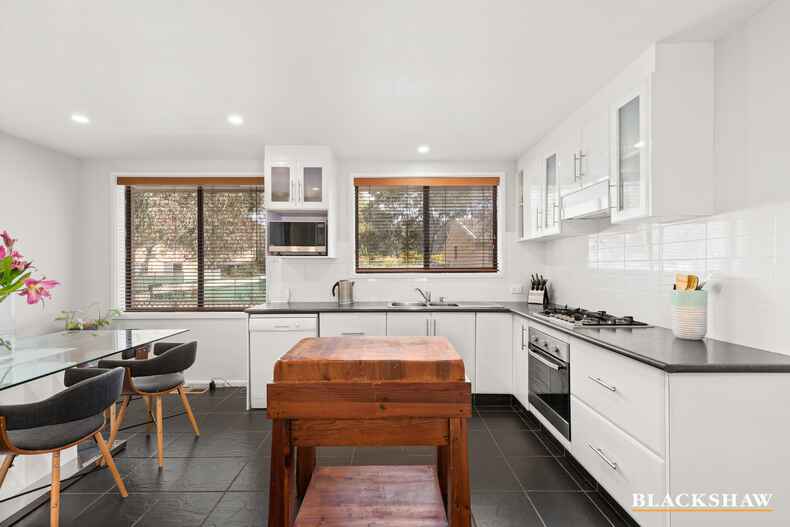 11 Mcgowen Close Spence