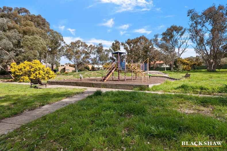 11 Mcgowen Close Spence