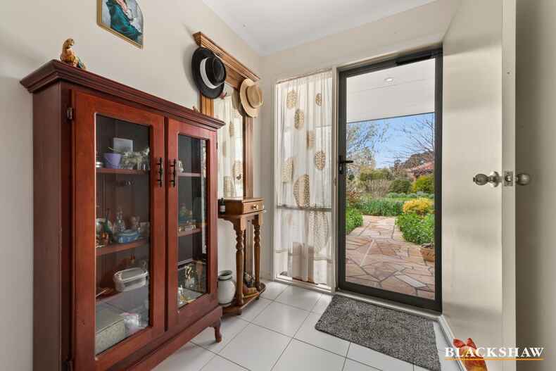 9 Bryan Hudson Street Macgregor 9 Bryan Hudson Street Macgregor