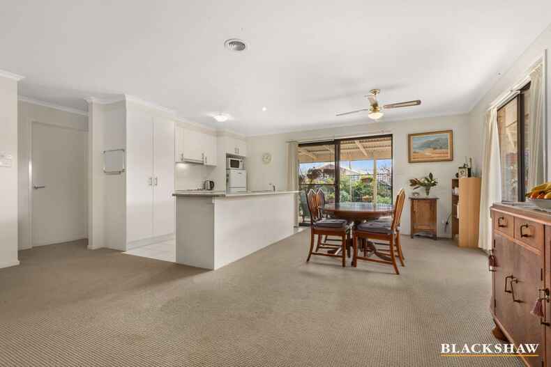 9 Bryan Hudson Street Macgregor 9 Bryan Hudson Street Macgregor