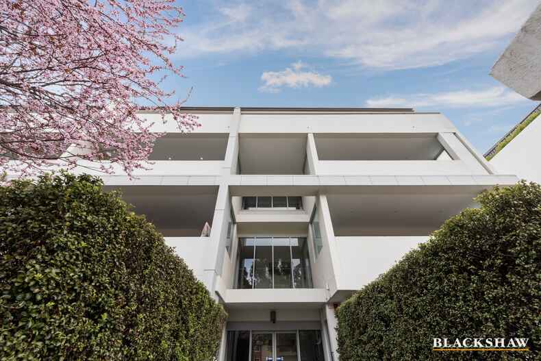 18/28 Canberra Avenue Forrest 18/28 Canberra Avenue Forrest