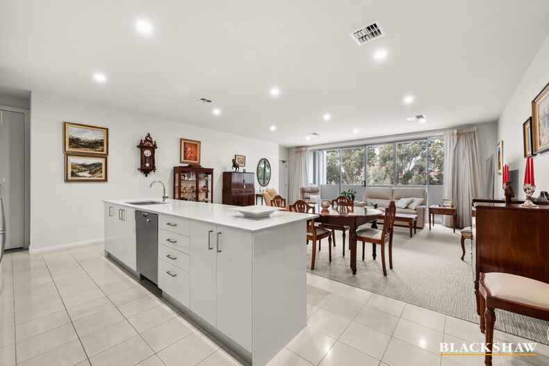 18/28 Canberra Avenue Forrest 18/28 Canberra Avenue Forrest