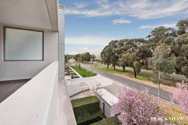 18/28 Canberra Avenue Forrest 18/28 Canberra Avenue Forrest