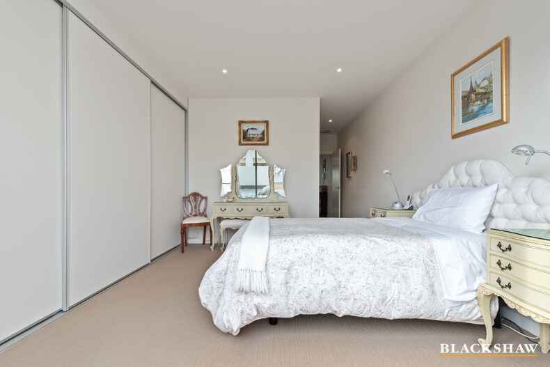 18/28 Canberra Avenue Forrest 18/28 Canberra Avenue Forrest