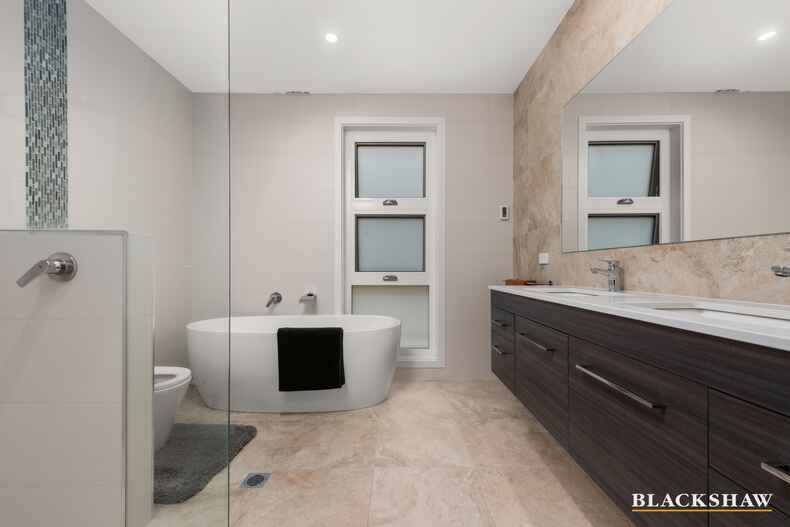 42 Beagle Street Red Hill