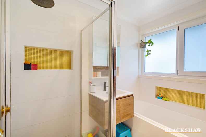 6 Leycester Place Charnwood 6 Leycester Place Charnwood