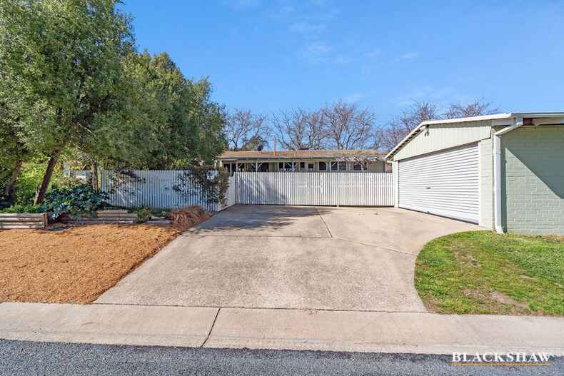 6 Leycester Place Charnwood 6 Leycester Place Charnwood