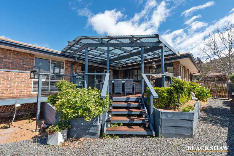 11 Weavers Crescent Theodore 11 Weavers Crescent Theodore