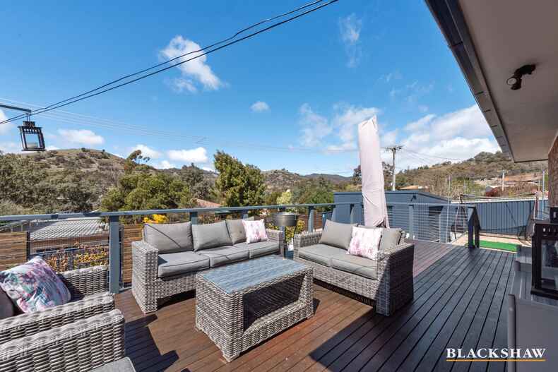 11 Weavers Crescent Theodore 11 Weavers Crescent Theodore