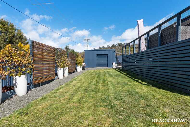 11 Weavers Crescent Theodore 11 Weavers Crescent Theodore