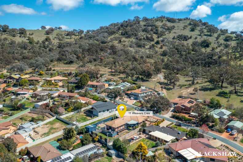 11 Weavers Crescent Theodore 11 Weavers Crescent Theodore