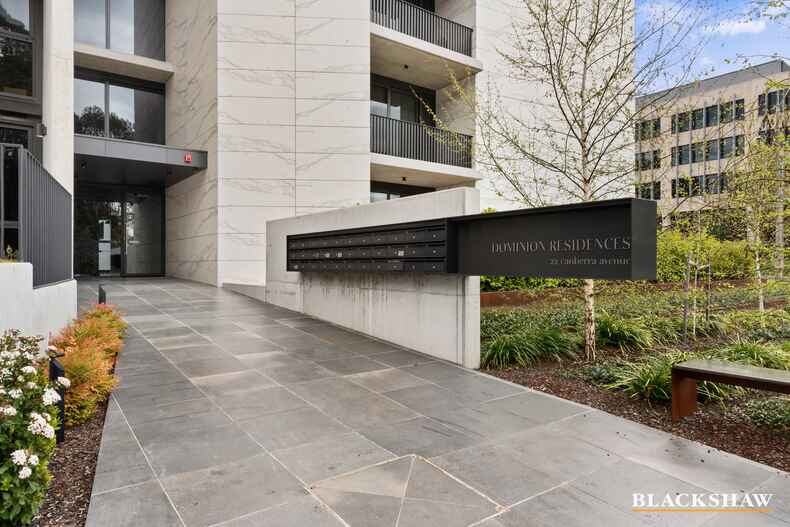 22/22 Canberra Avenue Forrest