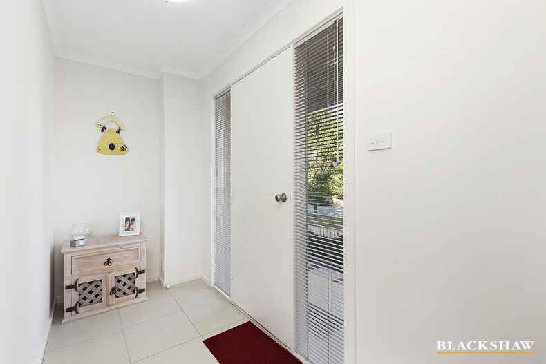 21 Neil Currie Street Casey 21 Neil Currie Street Casey