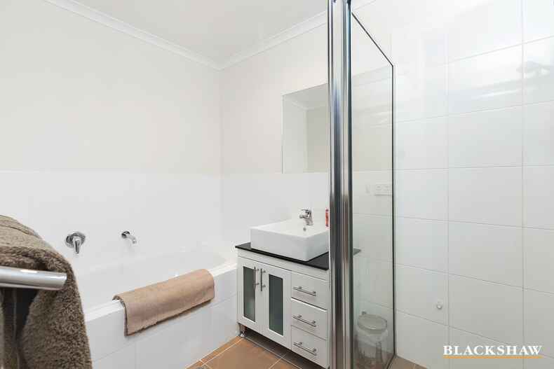 21 Neil Currie Street Casey 21 Neil Currie Street Casey