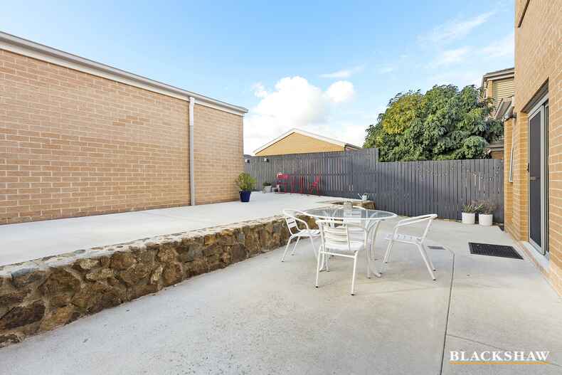 21 Neil Currie Street Casey 21 Neil Currie Street Casey