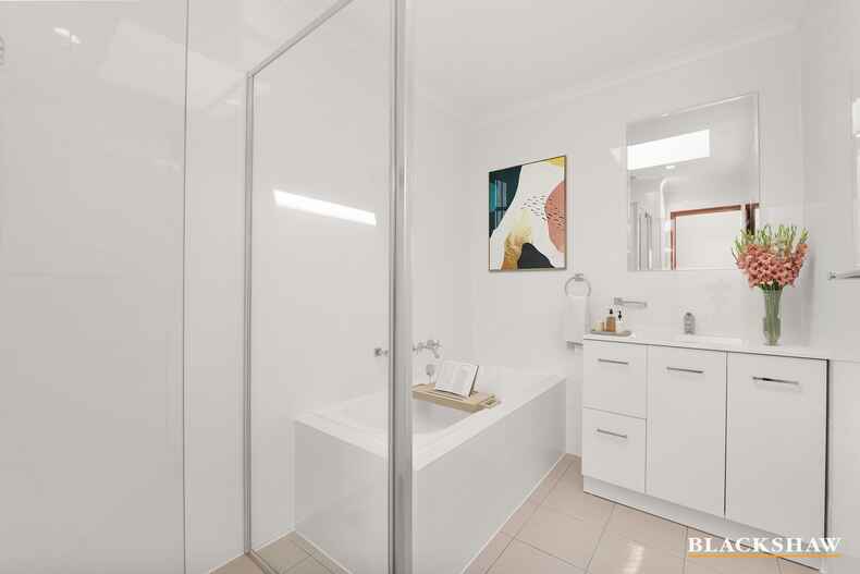 2/26 William Hudson Crescent Monash 2/26 William Hudson Crescent Monash