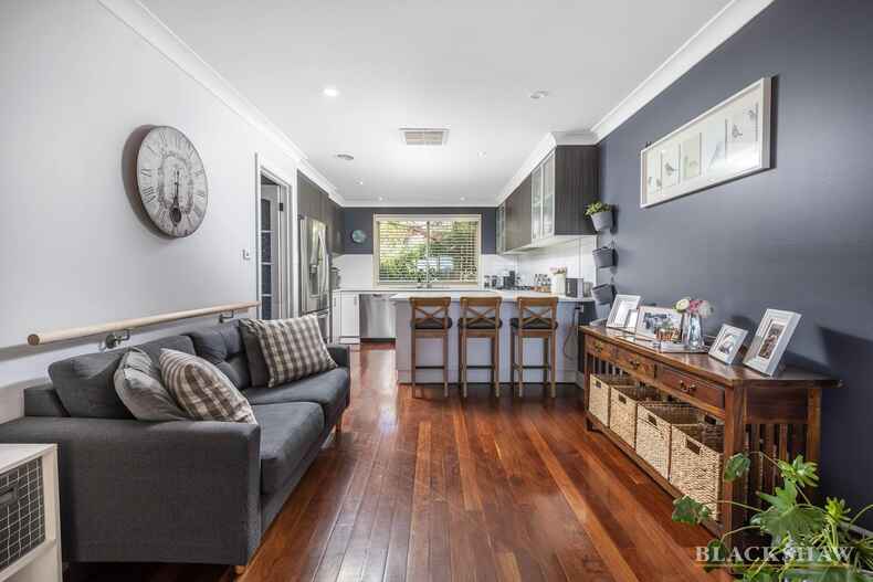 22 Mackerras Crescent Theodore 22 Mackerras Crescent Theodore