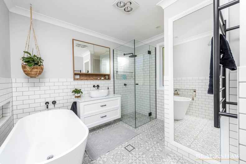 22 Mackerras Crescent Theodore 22 Mackerras Crescent Theodore