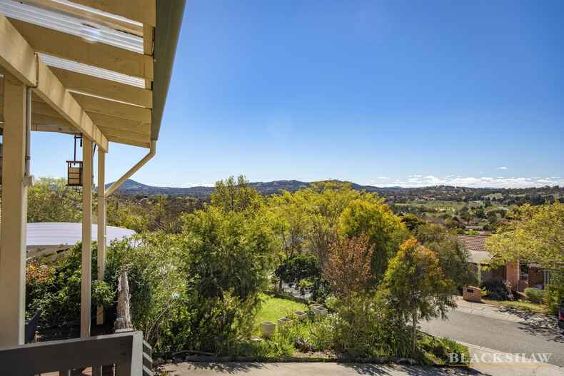 22 Mackerras Crescent Theodore 22 Mackerras Crescent Theodore