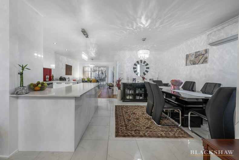 23 Clamp Place Greenway 23 Clamp Place Greenway