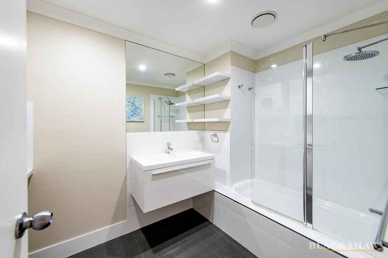 60B/12 Albermarle Place Phillip