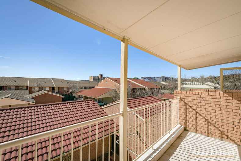 60B/12 Albermarle Place Phillip