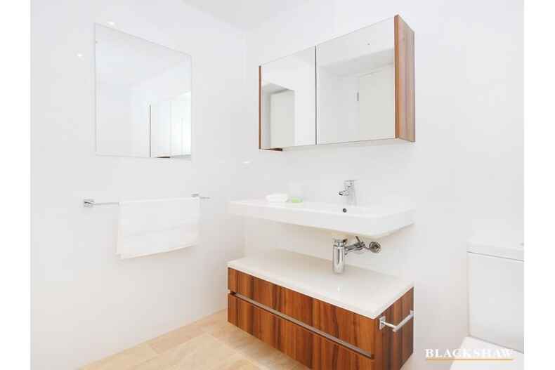 Level 5/518/240 Bunda Street City Level 5/518/240 Bunda Street City