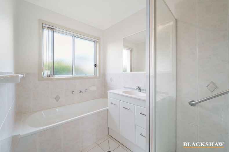 17 Warabin Crescent Ngunnawal 17 Warabin Crescent Ngunnawal